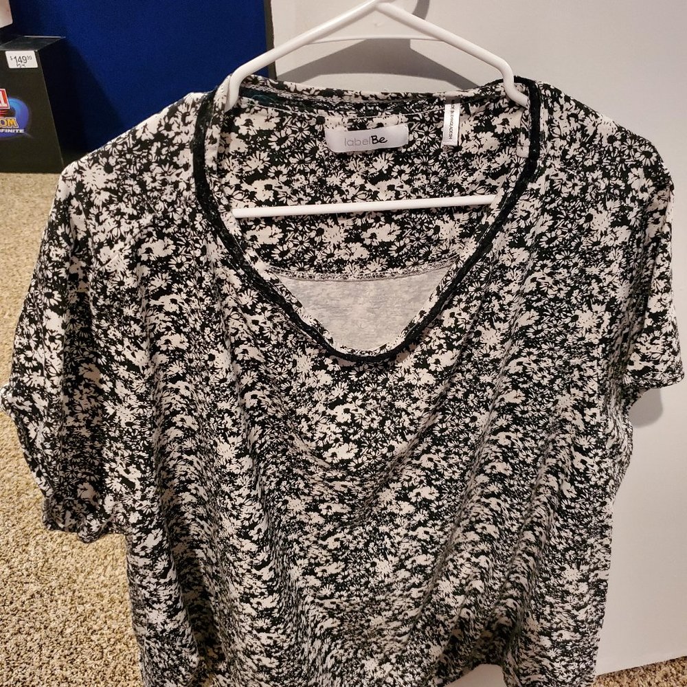 - Simply Be us 28/30 plus size black floral shirt
